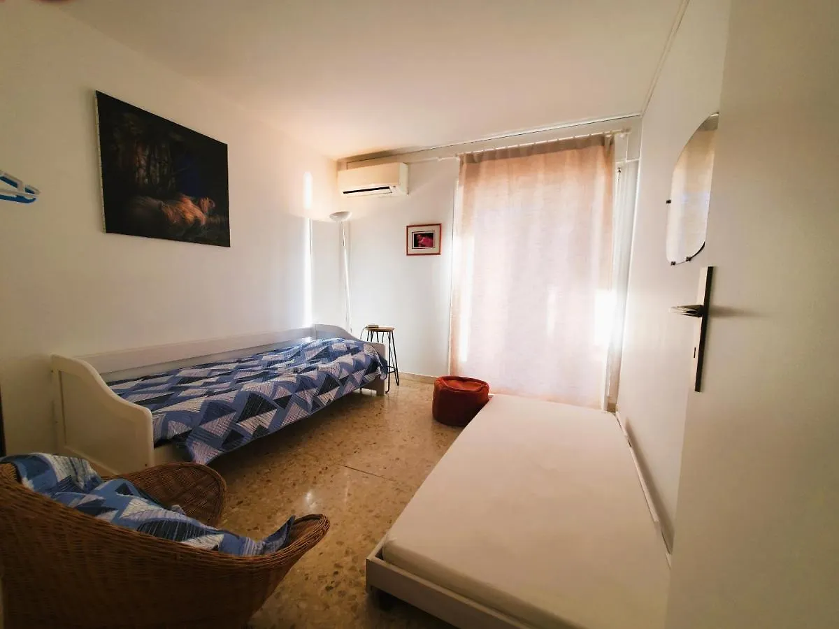 Frejus Plage Le Mediterranee 2 T2 50M2 Climatise Apartment